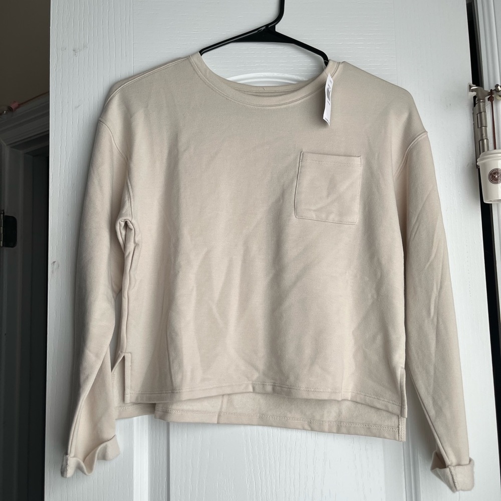 Old Navy kids long sleeve creme shirt w/pocket (10-12)